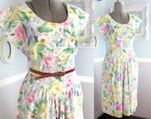 Vintage Floral Dress // Pastel Flowers // 80s Size Large