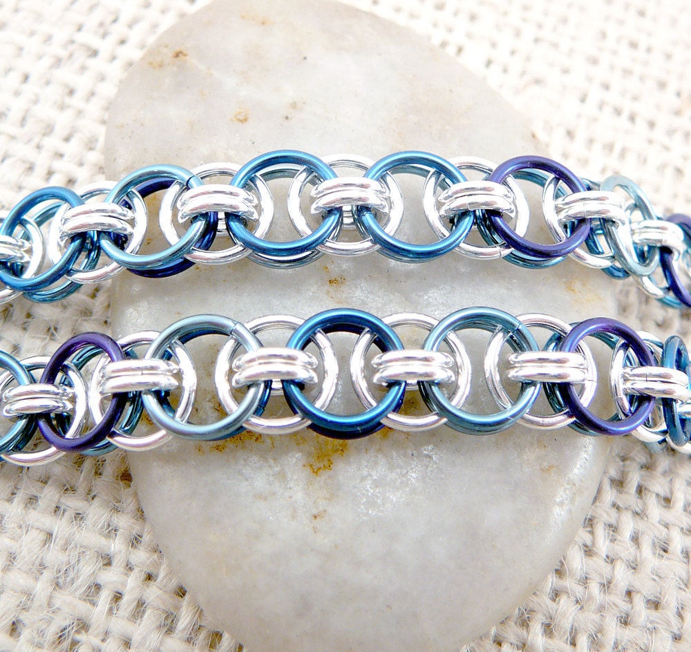 Silver and Denim Blue Chainmaille Bracelet, Sterling and Niobium, Chain Bracelet
