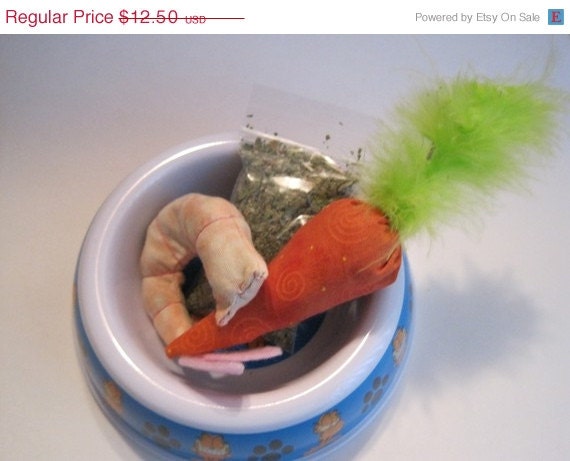 Toy of the Month Discount Dinner & Dessert - 4 Piece Set - 2 Cat Toys, Cat Bowl, and Bag of Organic Catnip - DDSC