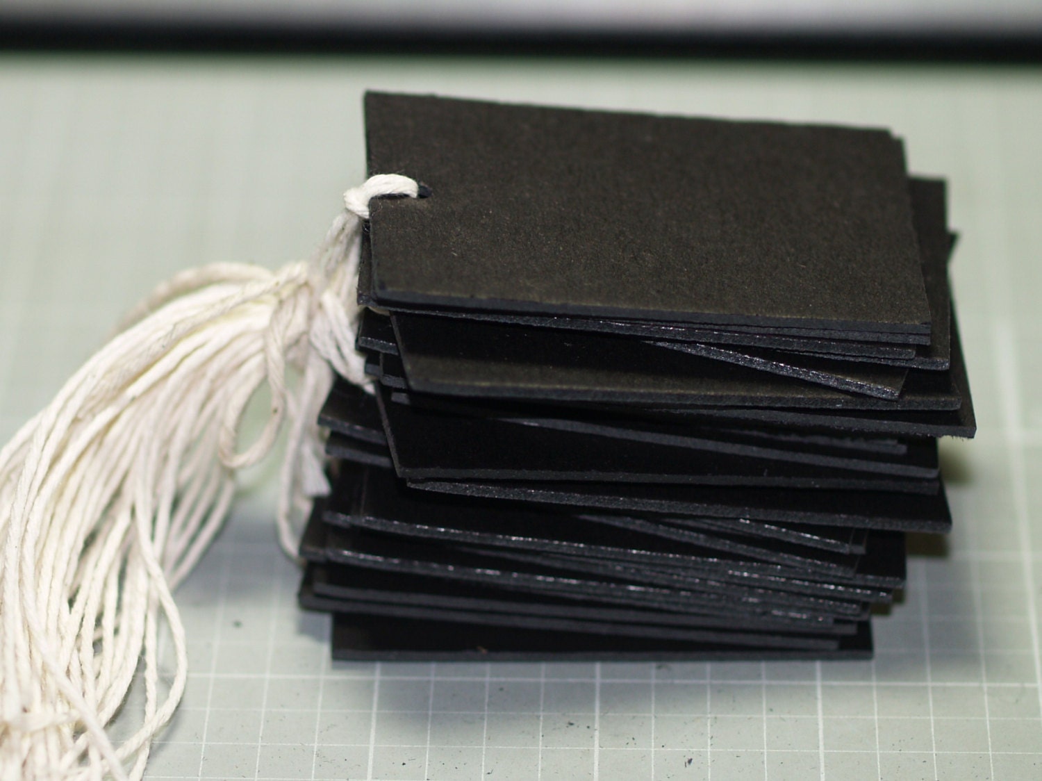 Black Chips ... 25 Chipboard Tags . Natural Twine Ties . Heavy Duty . Sturdy . Cardstock . Hang Tags . Labels . Price Tags . Bulk Quantity