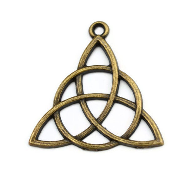 Triangle Knot  Charm, 5pcs, Bronze Triangle  Charms, Vintage Brass Charm, Celtic Charms