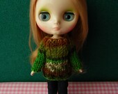 Middie sweater