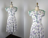 1930s Dress - Vintage 30s 40s Dress - White Linen Jadeite Buttons Garden Party Sundress S M - Tremor of Bells
