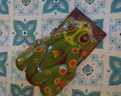 CUTE Vintage Tin Frog Clicker