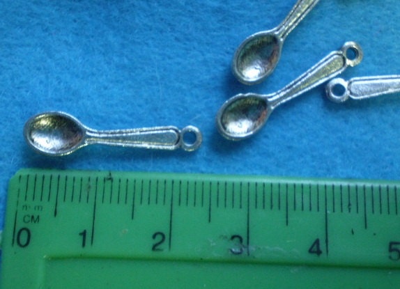 30 pcs Antique Silver Spoon Pendant