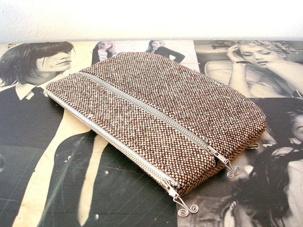 SAMPLE SALE Coffee and Cream Tweed Double Zipper Clutch