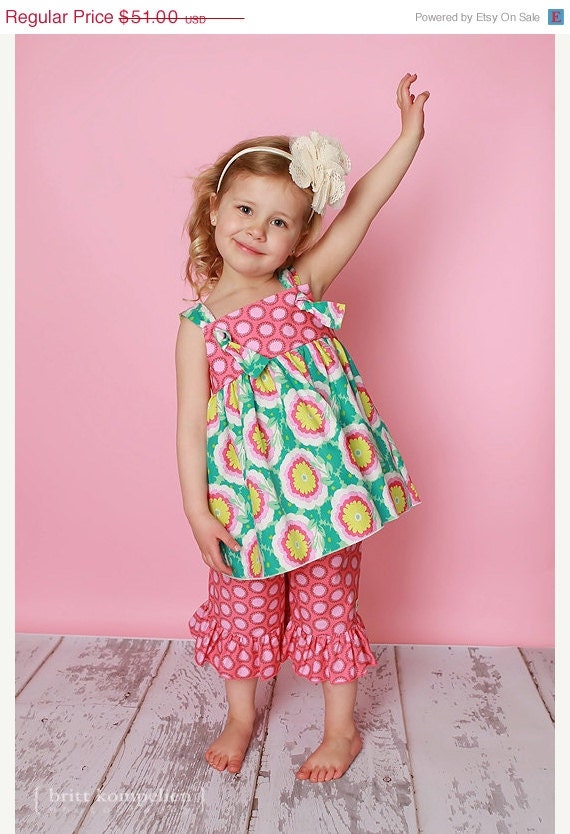 ON SALE Blossom Ruffle Capri Pants and Knot Shirt Set, handmade clothing for little girls, Sarah Rose Boutique