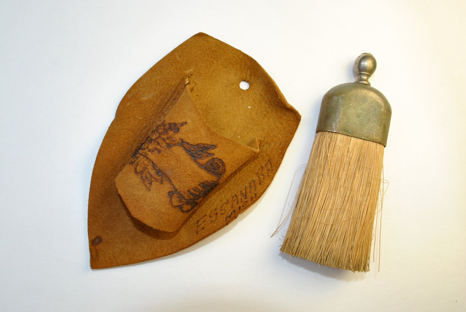 Vintage 1930s Escanaba Michigan souvenir tiny whisk broom in leather holder
