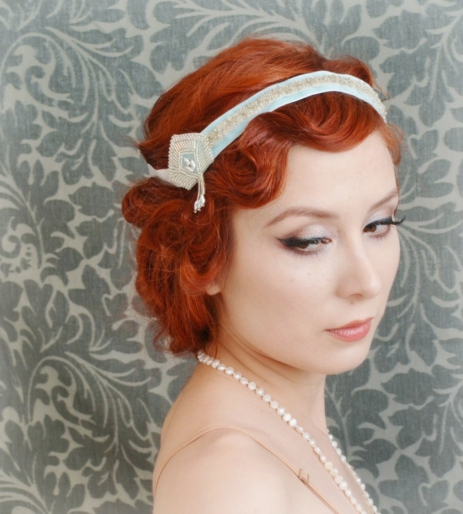 Bridal headband, flapper head peice, velvet crown, wedding accessories - nostalgia