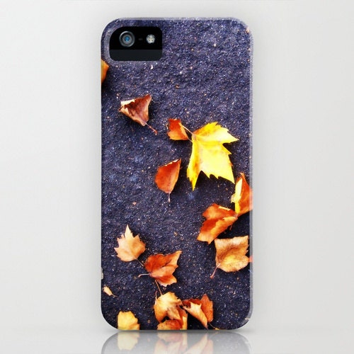 I Phone Case - Leaves On A Sidewalk