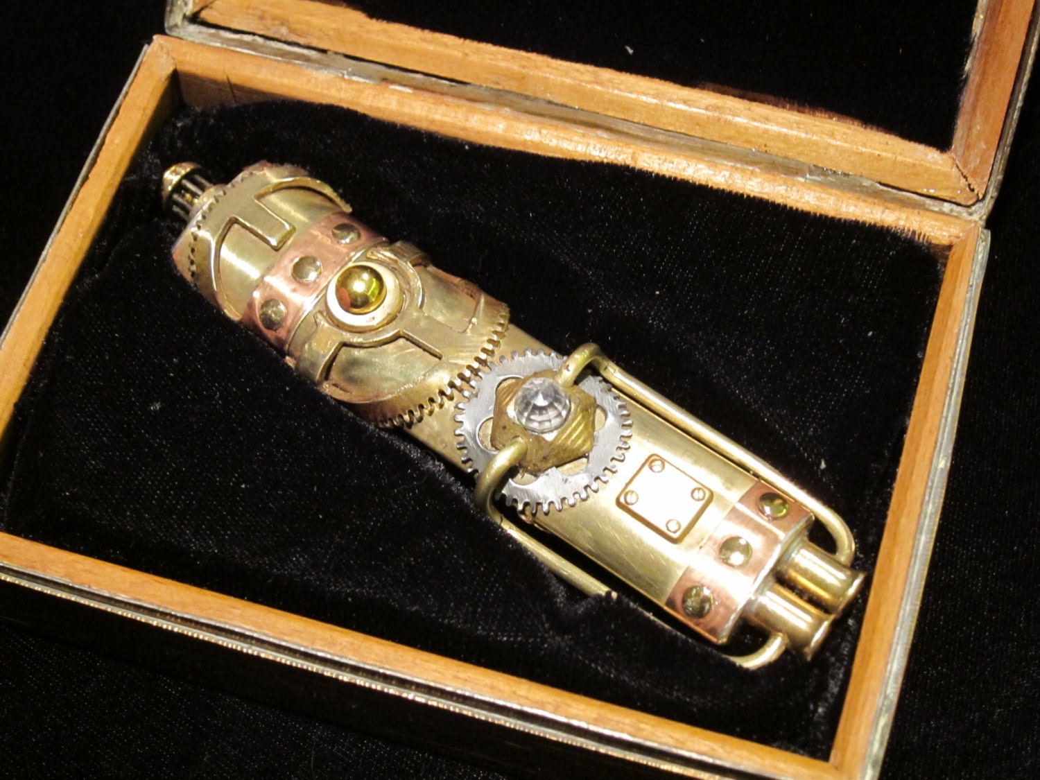 The Majestic, a 32Gb Steampunk USB drive