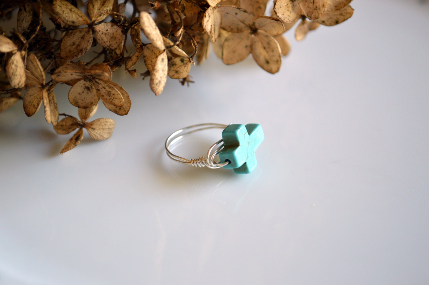 Wire wrapped sterling silver turquoise howlite cross ring, unisex ring, unisex jewelry