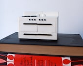 1950's IDEAL plastic oven . black and white. oven door . slide shelf. 4 burner. deco gourmet  kitchen.