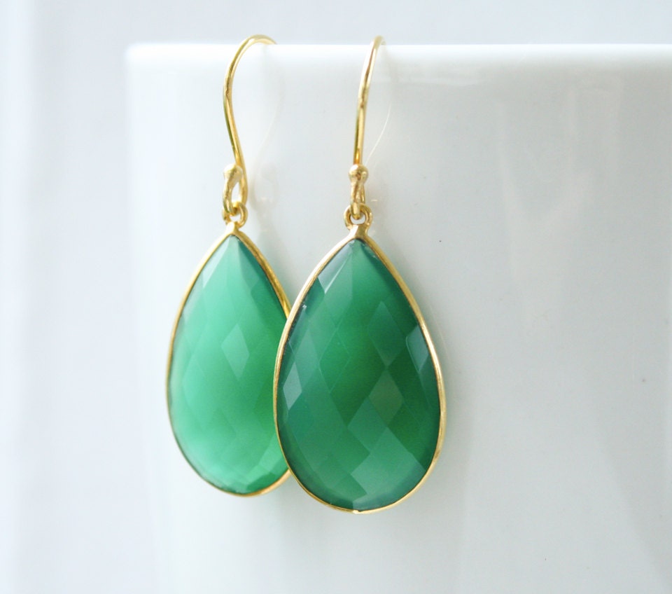 Green Onyx Teardrop Earrings - Emerald Green - Glowing Green