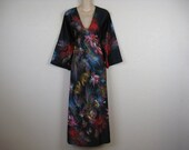 1960's fireworks lounge gown. butterfield 8 floral print house / nightgown. large.