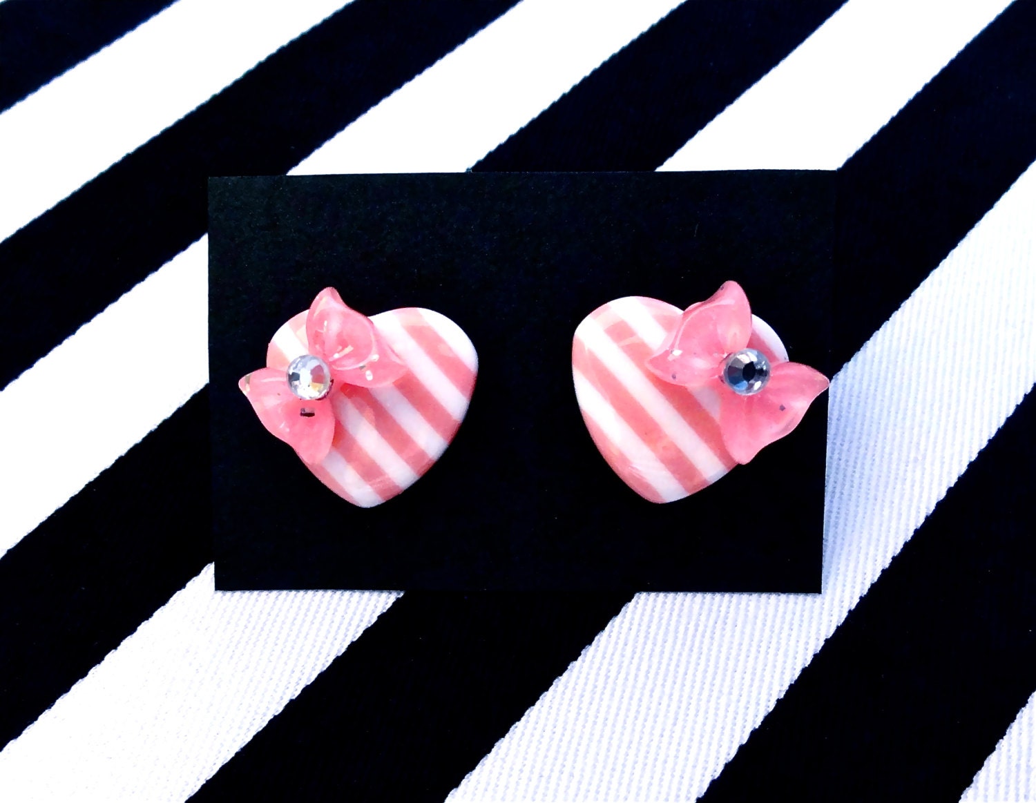 Pinup Sweetie Hearts and Bows Striped Earrings - Pink
