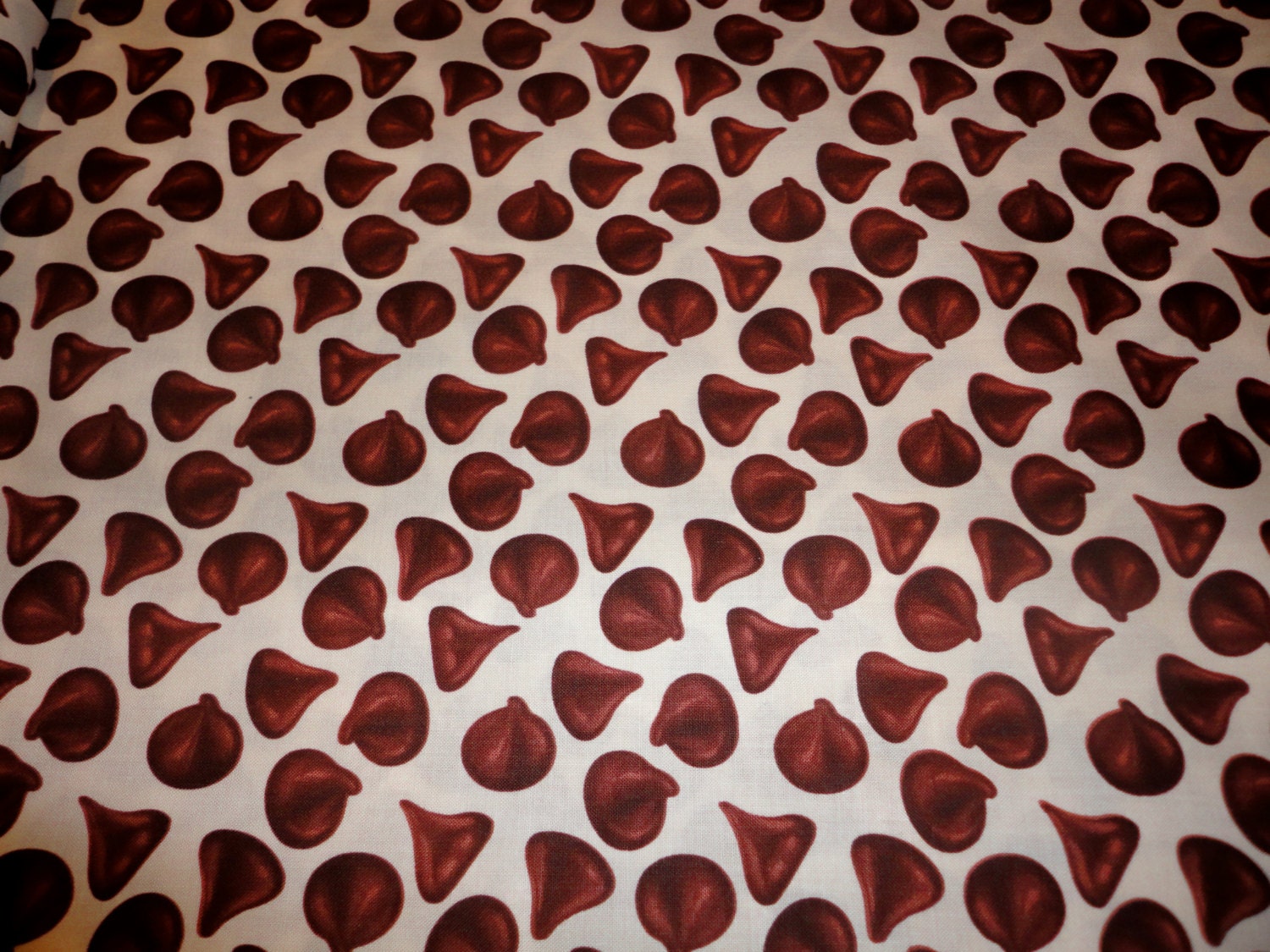 Timeless Treasures Fun Food Valentine Easter CHOCOLATE KISS Candy On Cream Fabric...1 Yard
