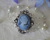 Cameo Bracelet, Blue Cameo, Silver Bracelet, Pearl Beads, Cameo Jewelry, Silver Filigree, Cameo, Lady Cameo, Bangle Bracelet