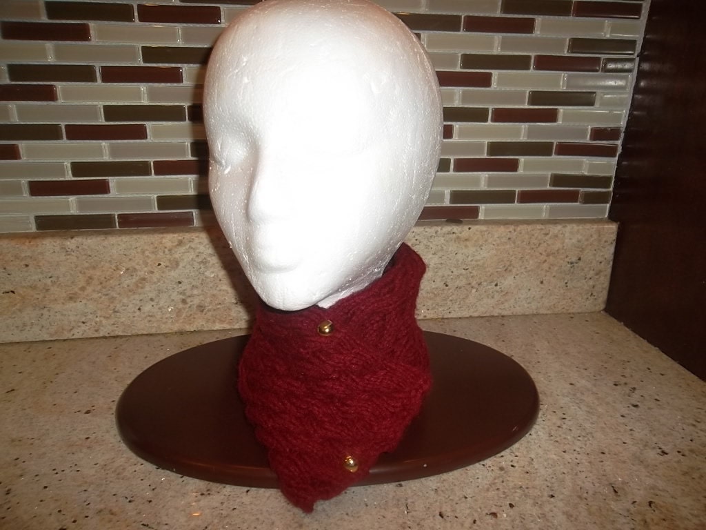 Hand Knit Scarf, Neck Warmer,Women Fashion, Knitted Accessories