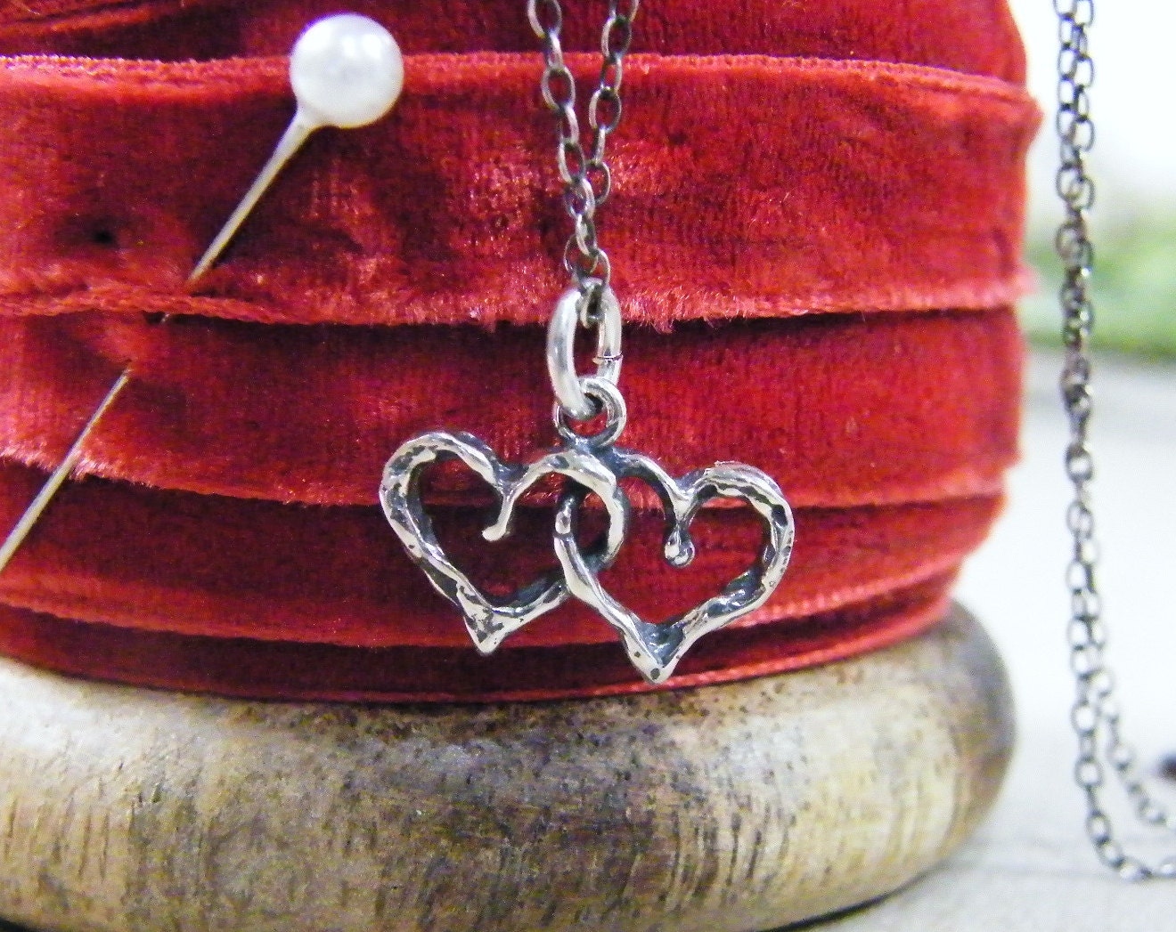 entwined hearts necklace best friends valentines day anniversary first love