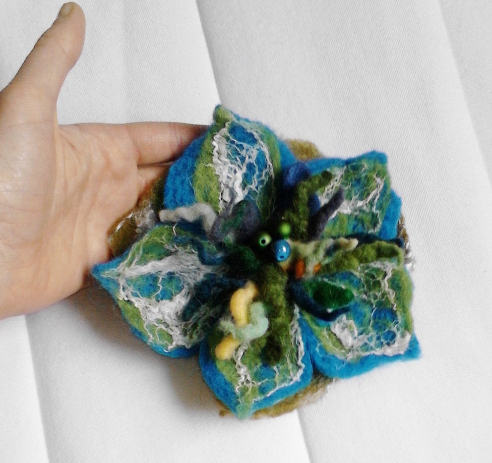 felt sea flower brooch, eco friendly, statement brooch, summer brooch