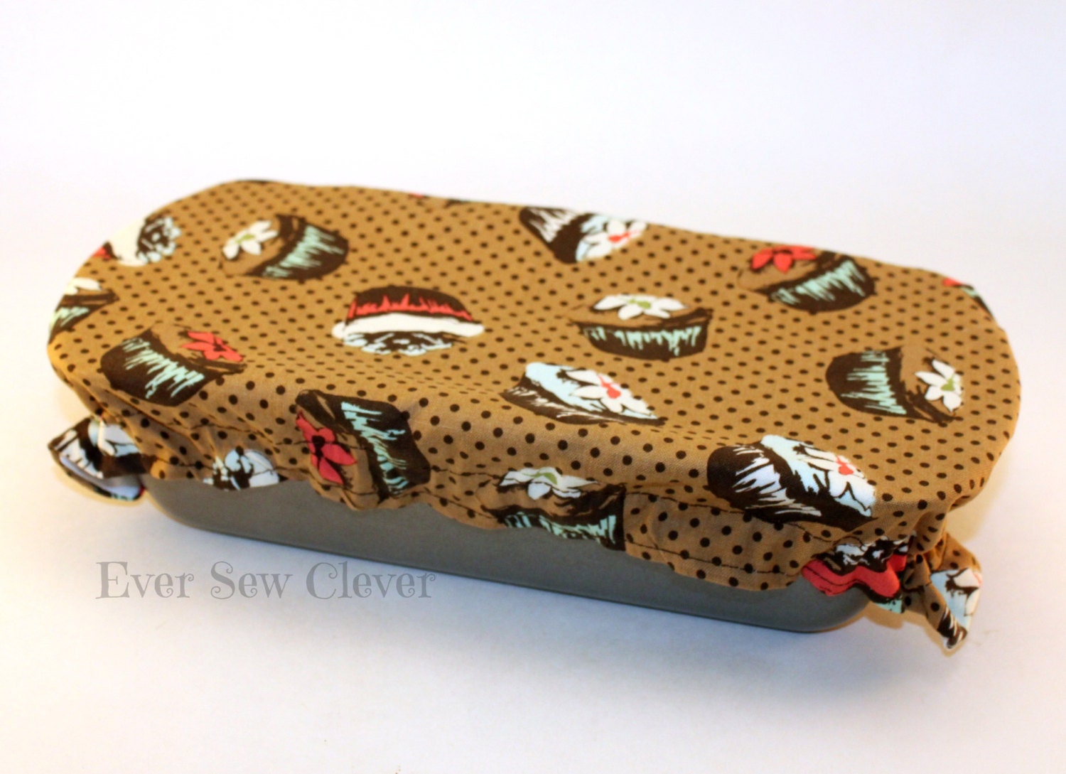 Reusable Pan Cover, Loaf Pan Cover, Reusable Food Cover, Food Cover, Loaf Pan, Eco Friendly Dish Cover, Standard Loaf Pan, Retro Cupcakes