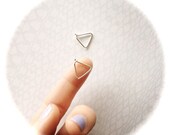TINY TRIANGLE HOOPS - sterling silver - modern hoop - small everyday earrings