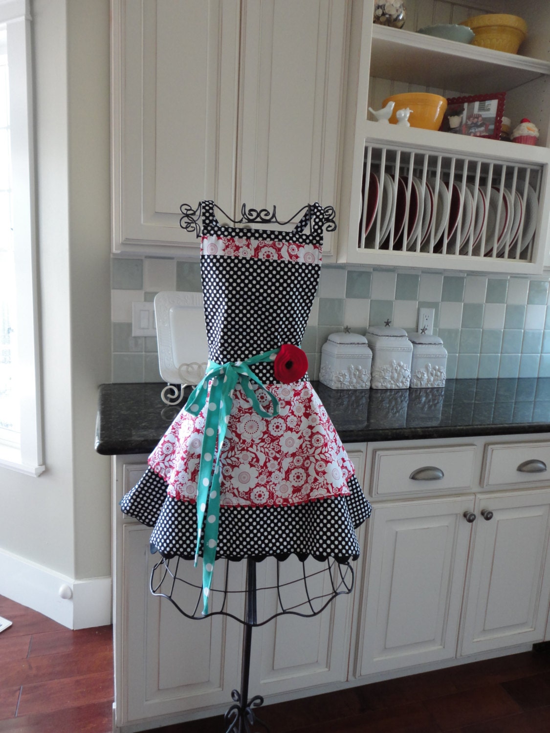 4RetroSisters "Annabelle Style"  -  "Red Floral Aqua Splash"-  Retro Modern Womens Full Apron