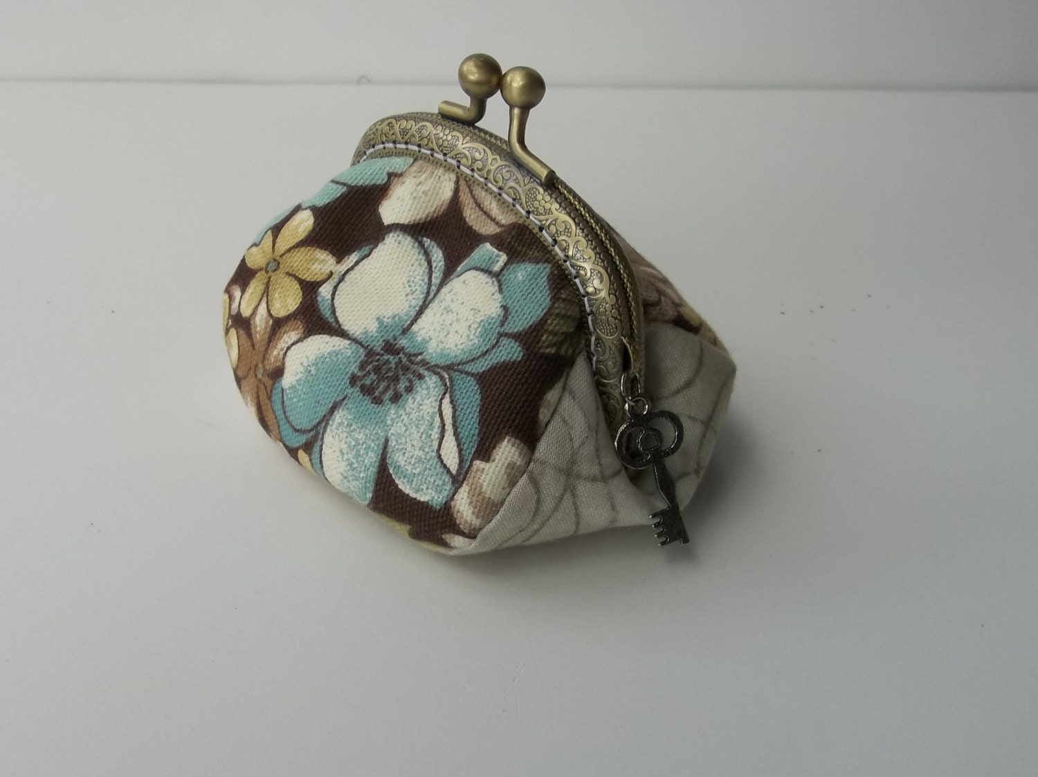 Metal Frame Coin Purse - Pouch - Spring -  Bags and Purses - Earth Tones -  Green floral print