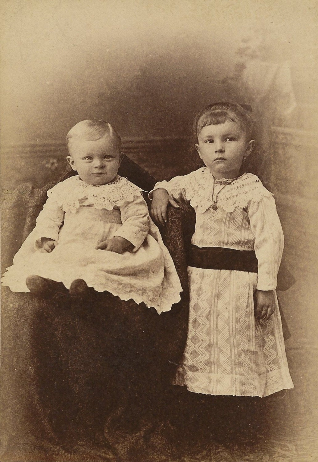 Antique Vintage Cabinet Card Children Portrait Siblings in White