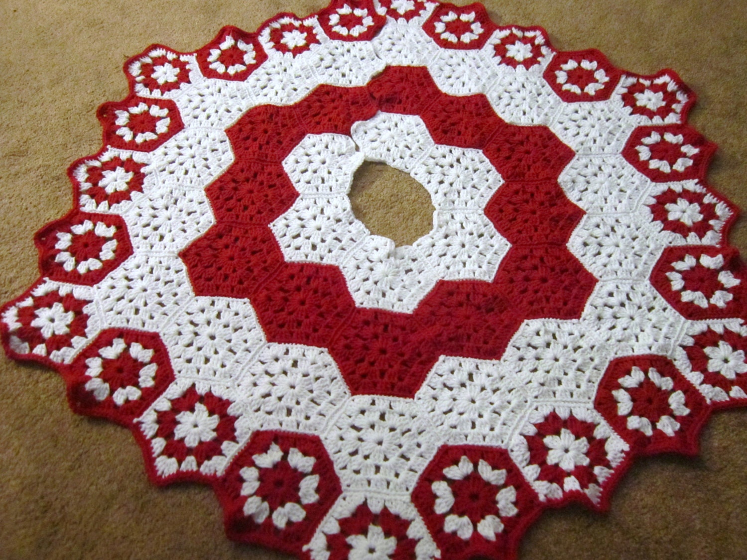 Christmas Tree Skirt Crocheted Granny Hexagons in Red and White