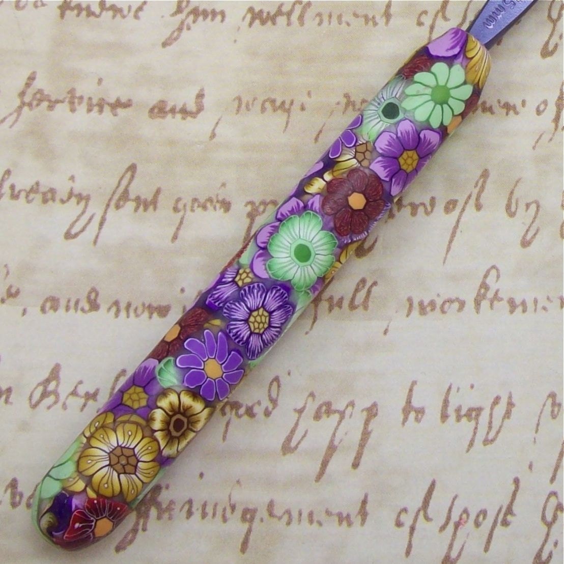 Susan Bates Polymer Clay Covered Crochet Hook, Size F 5/ 3.75mm
