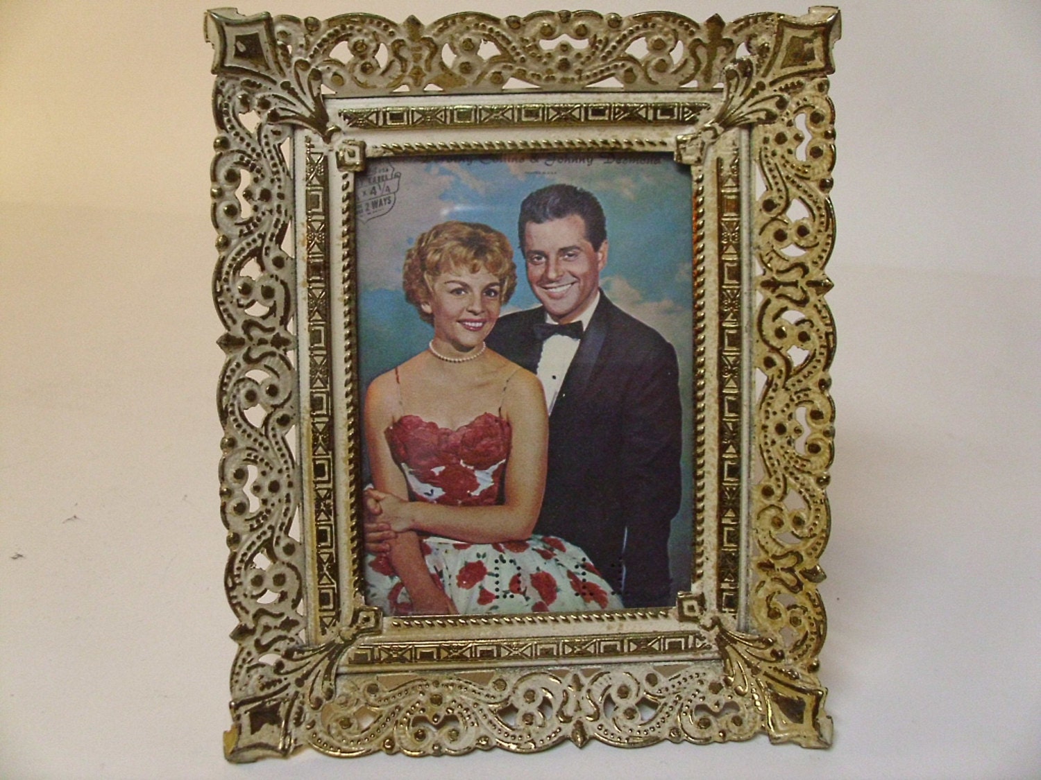 Vintage 1950's/1960's Picture Frame by 4TheLoveOfVintage on Etsy