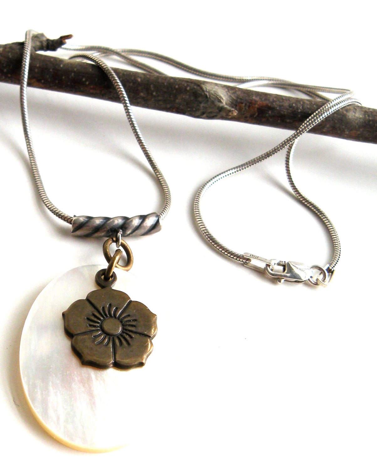 Mother of Pearl Pendant Silver Chain Necklace Shell Jewelry 16" Necklace