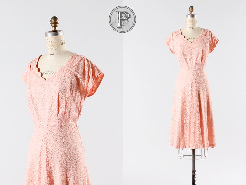 1950s dress xl / 50s pink lace dress : Bubble Yum