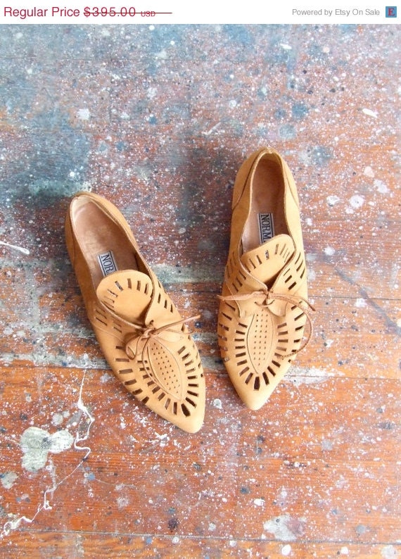 25% OFF STOREWIDE SALE Vintage 1980s Norma Kamali avante garde cut-away shoes / 7