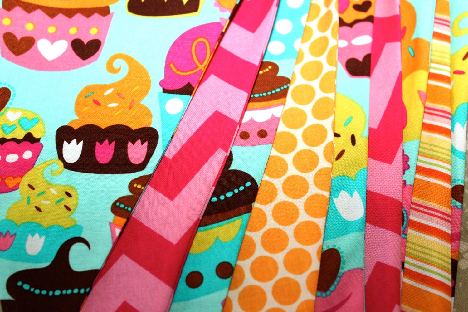 Fabric Bunting - Cupcake Sweetheart Il_170x135