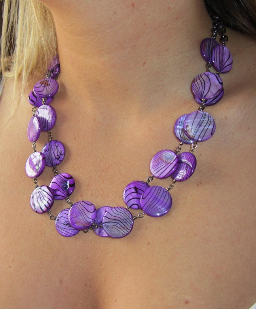 PURPLE Striped Mother of Pearl necklace - AWESOME