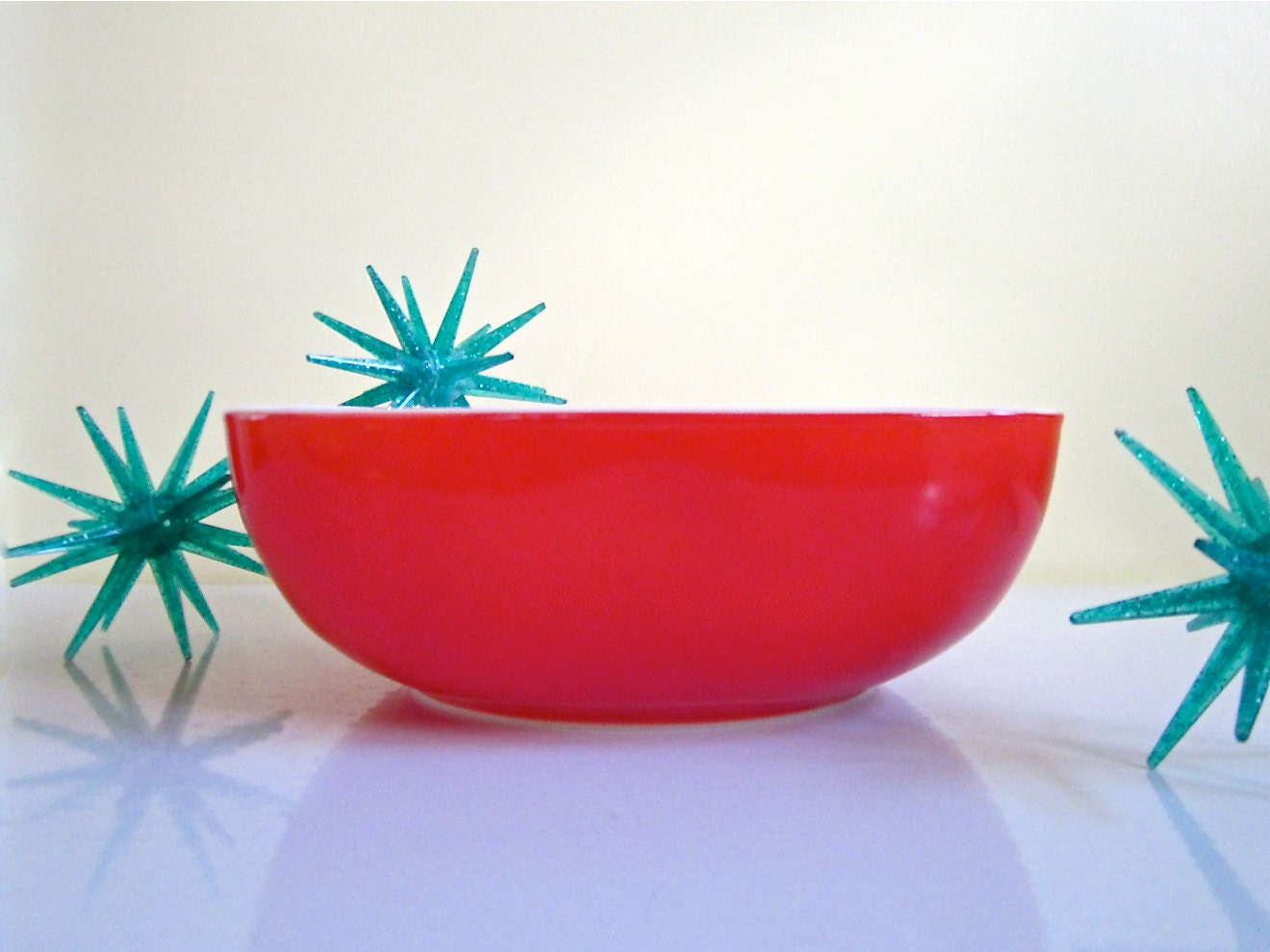 Vintage Pyrex Red Square Hostess Bowl