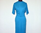 Sale... 1960s dress / 50s 60s dress / wiggle dress / 1960 dresses / jackie o