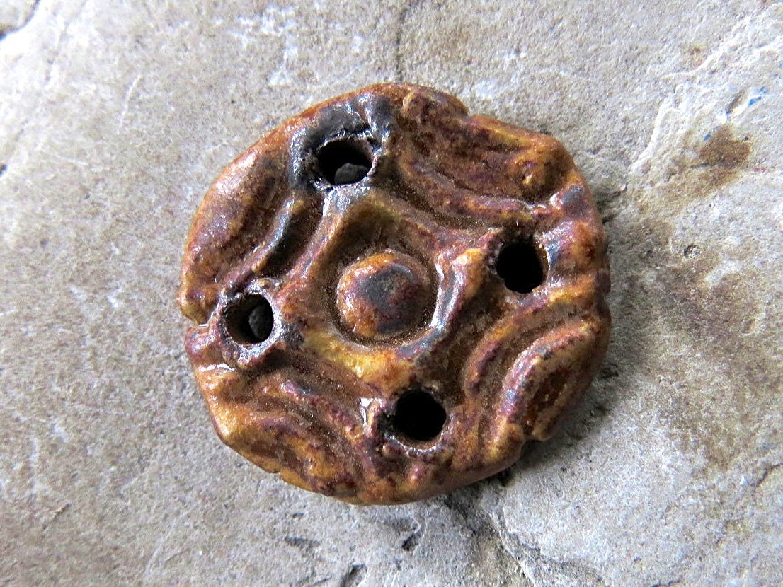 Small Rustic Ceramic Shield Connector in Iron Woods