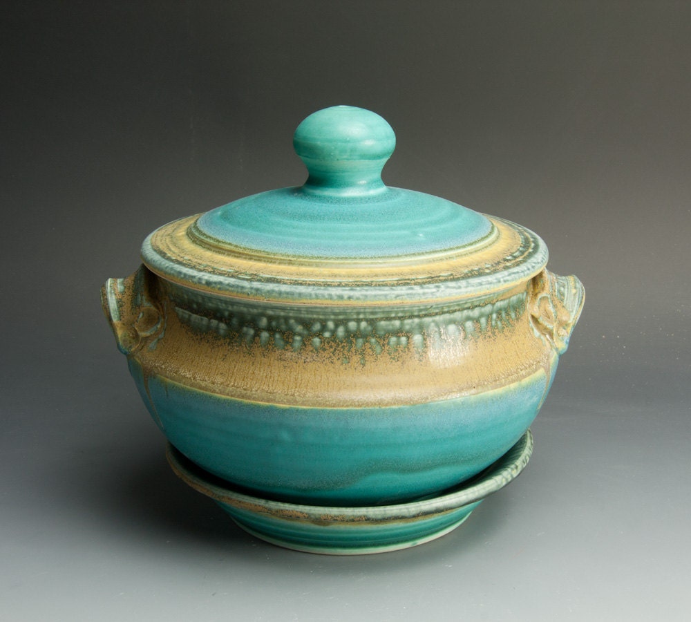 Stoneware vegetable steamer with saucer  turquoise and old gold 1023