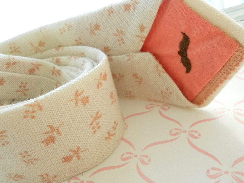 Champagne Linen Necktie with Coral Floral