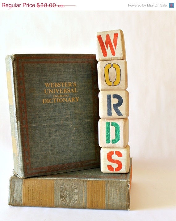 CLOSING SALE Reduced 50% Vintage 1945 Websters Universal Dictionary Set