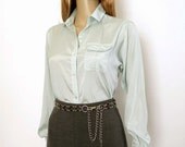 1970s Blouse / 70s PASTEL Mint Green Liz Claiborne Shirt / Small