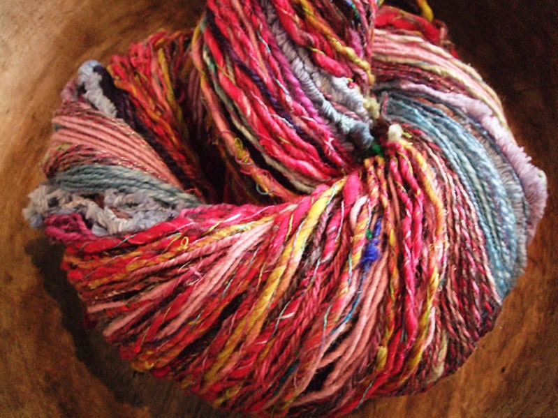 SALE - Happy magic ball scrap yarns mix  125gr 285m