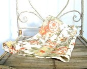 1970s Shorts / hot pants / short shorts / floral shorts / high waist / womens summer shorts / beach shorts / medium large