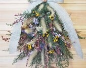 Prim SPRING Dried FLOWER SWAG - Perfect Farmhouse Decor
