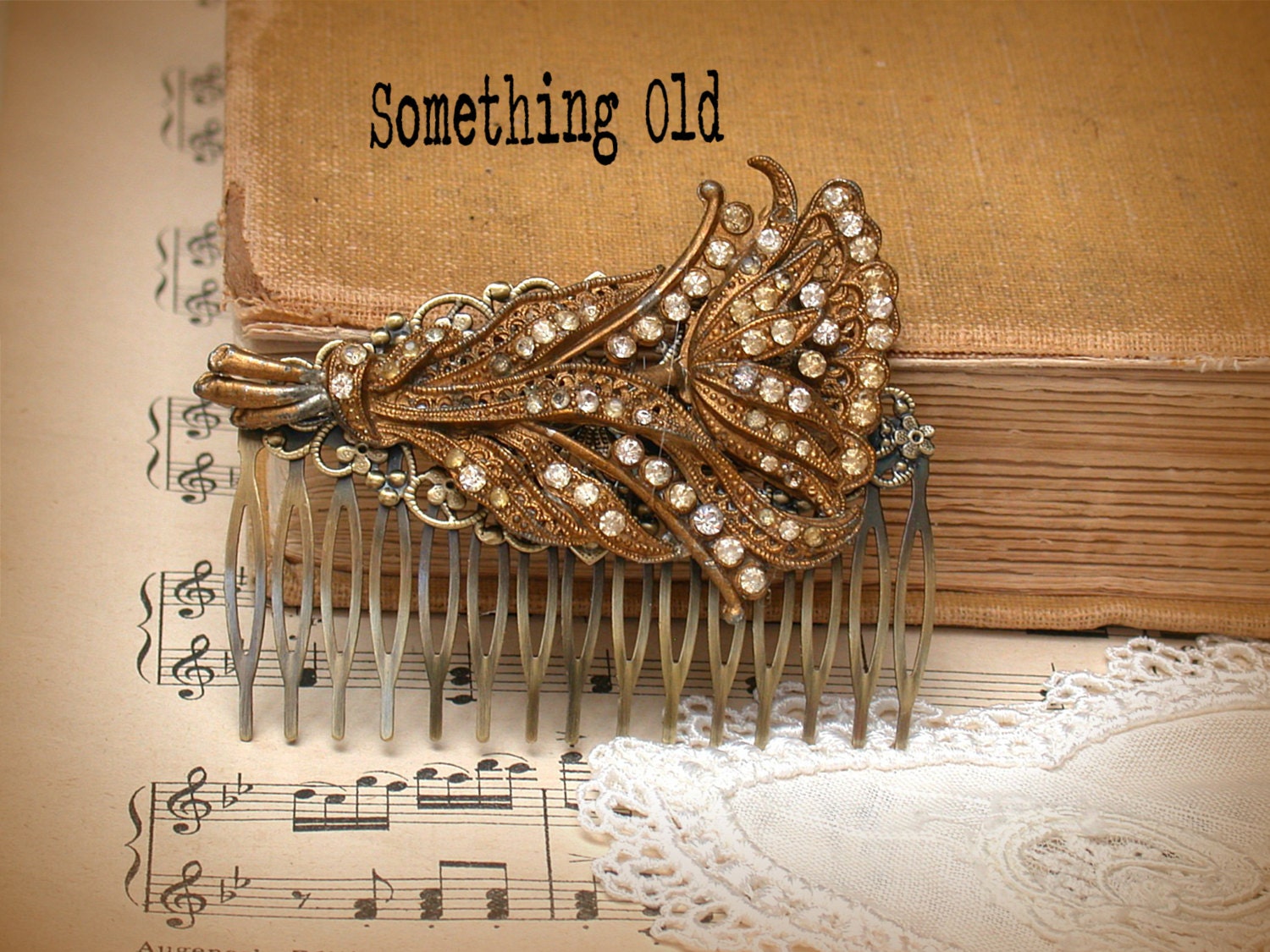 Hair Comb Vintage Rhinestone Wedding Hair Comb Shabby Chic  Glass and Brass  Maid Of Honor, Bridesmaids Gifts Something Old Something Blue
