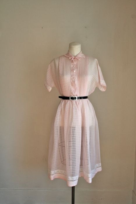 vintage 40s/50s shirtwaist dress - BALLERINA pink sheer lace dress / M